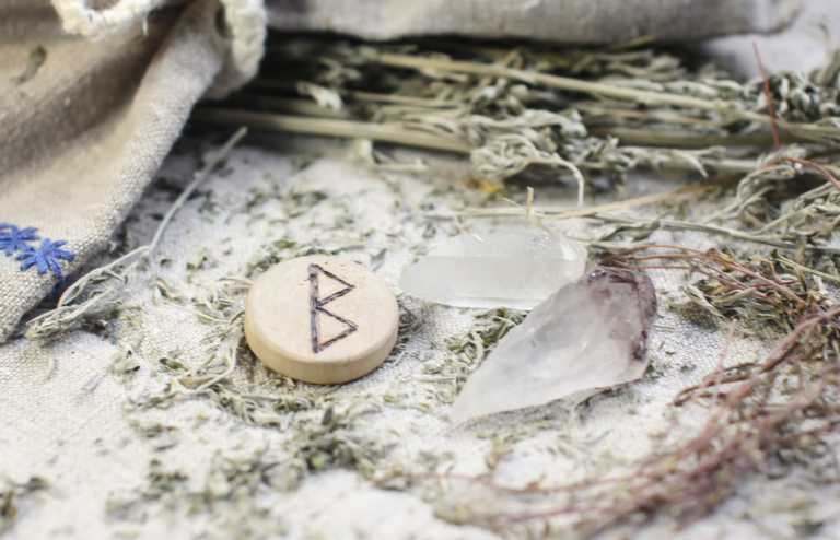 Runas en Acción runas de belleza